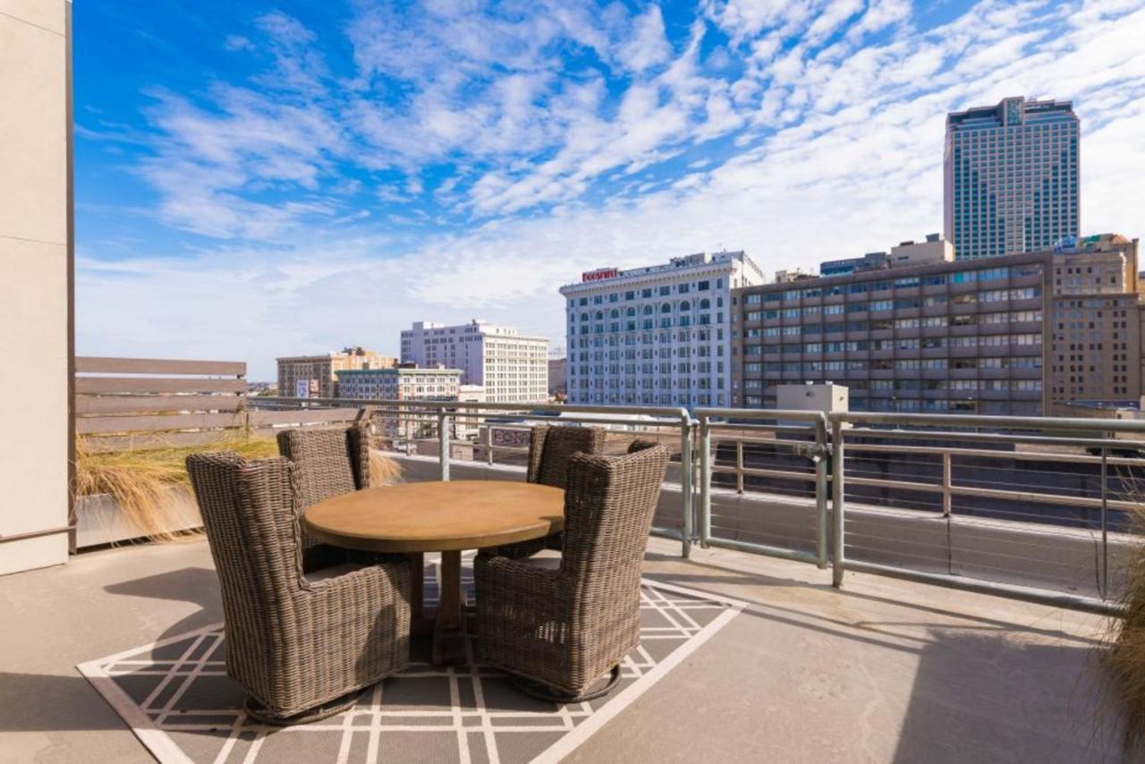 Luxury 2-Bedroom Condo Steps Away From The French Quarter New Orleans Exterior foto
