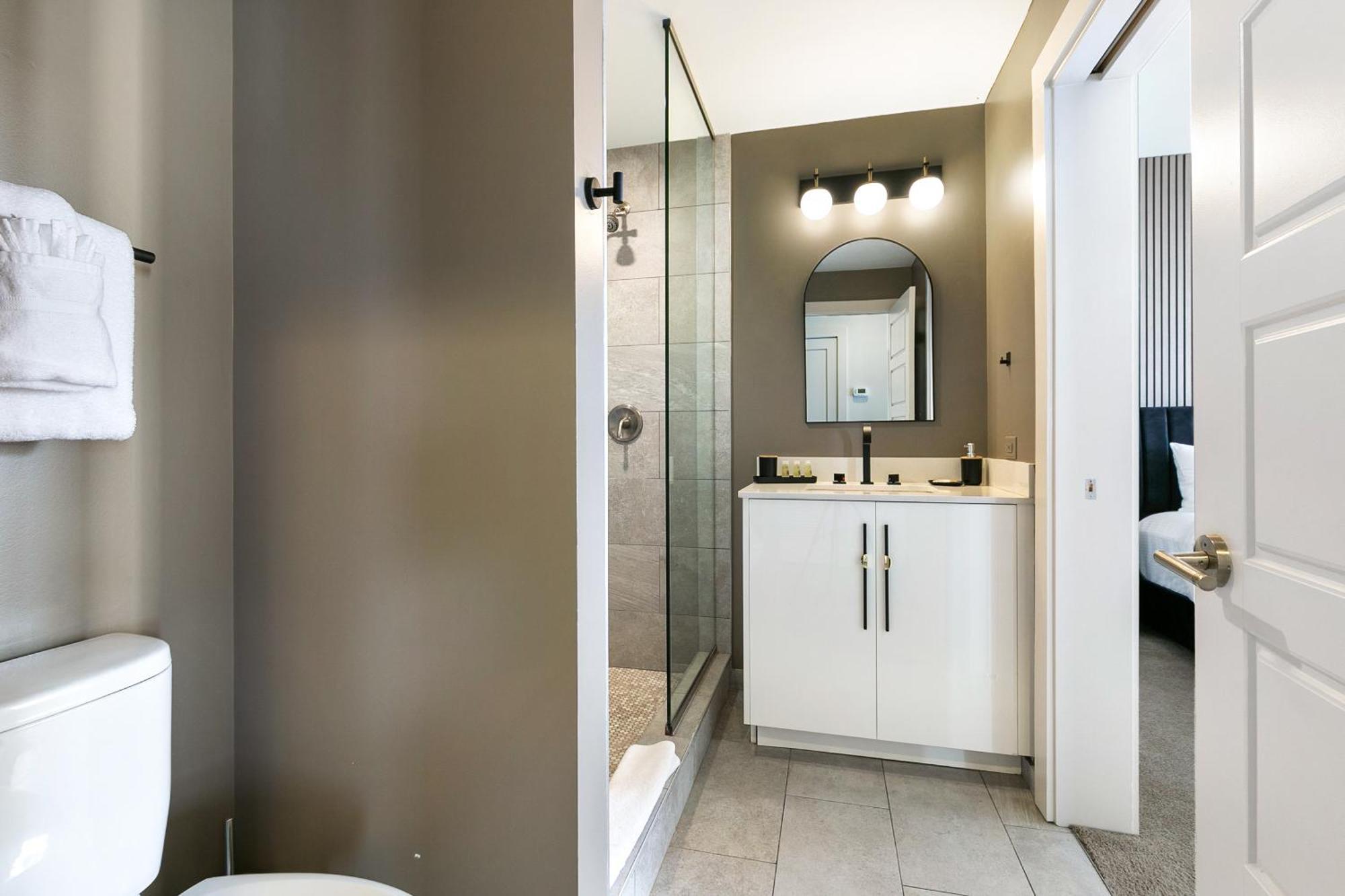 Luxury 2-Bedroom Condo Steps Away From The French Quarter New Orleans Exterior foto