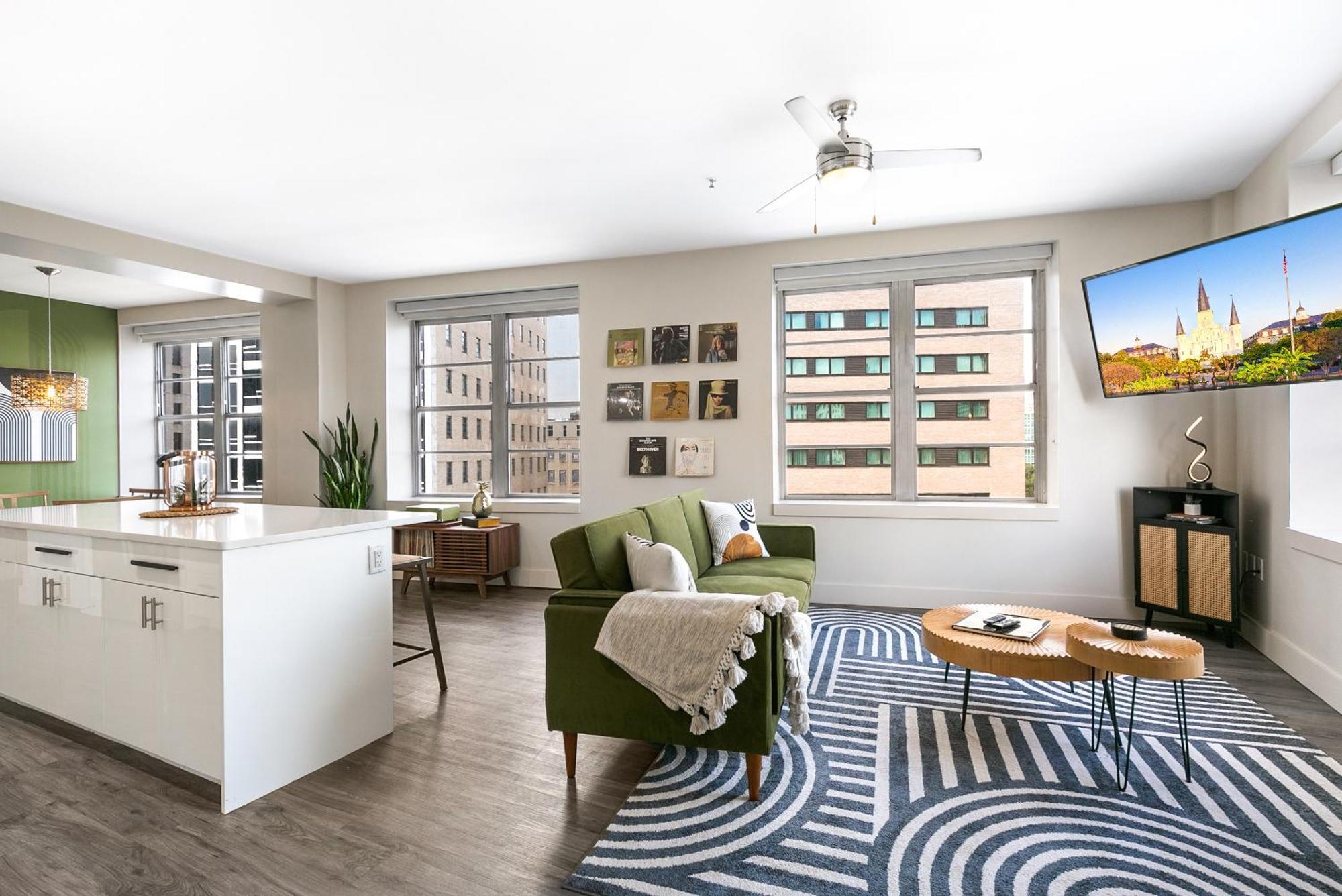Luxury 2-Bedroom Condo Steps Away From The French Quarter New Orleans Exterior foto