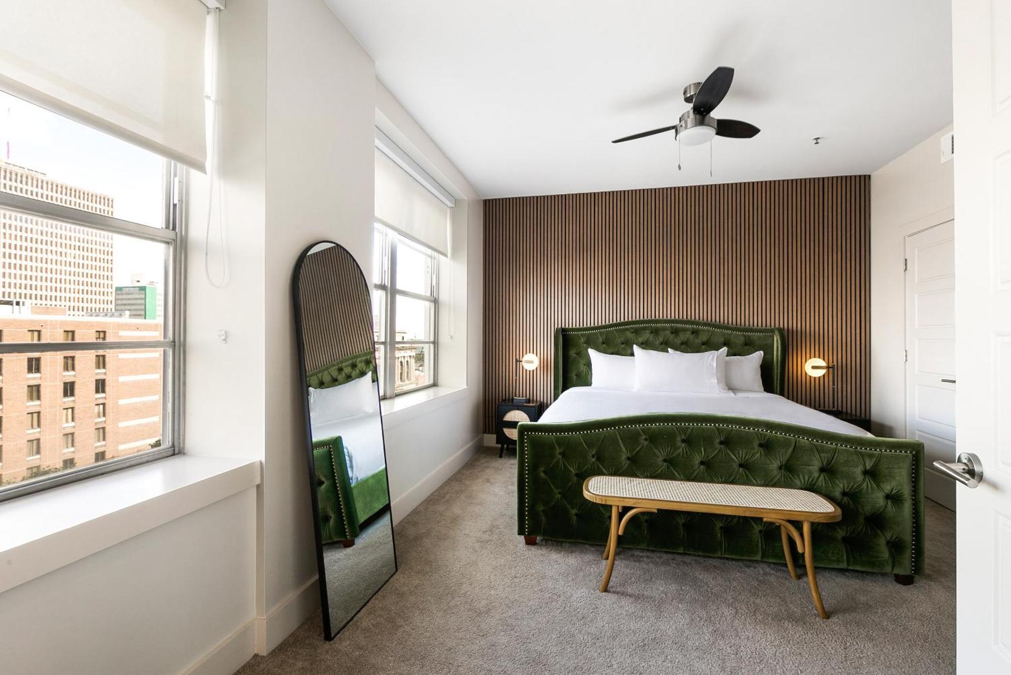 Luxury 2-Bedroom Condo Steps Away From The French Quarter New Orleans Exterior foto