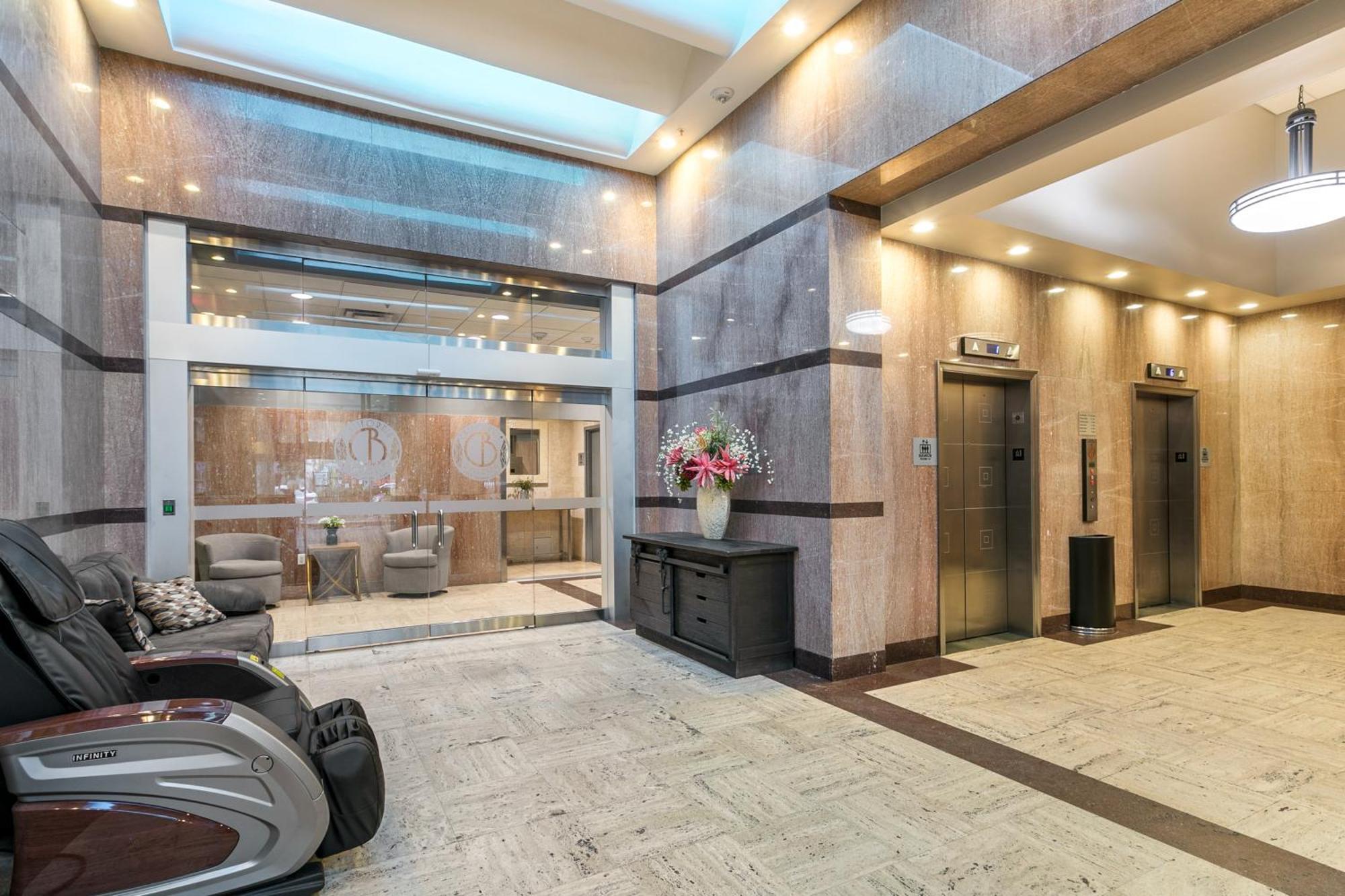 Luxury 2-Bedroom Condo Steps Away From The French Quarter New Orleans Exterior foto